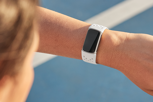 Fitbit Charge 4 vs Fitbit Charge 5